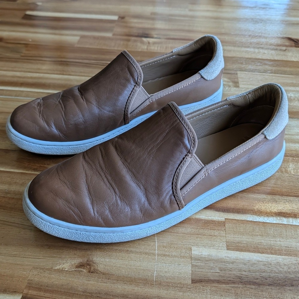 UGG Leather Slip-On Sneakers Chestnut Brown Suede Trim Women's 9.5